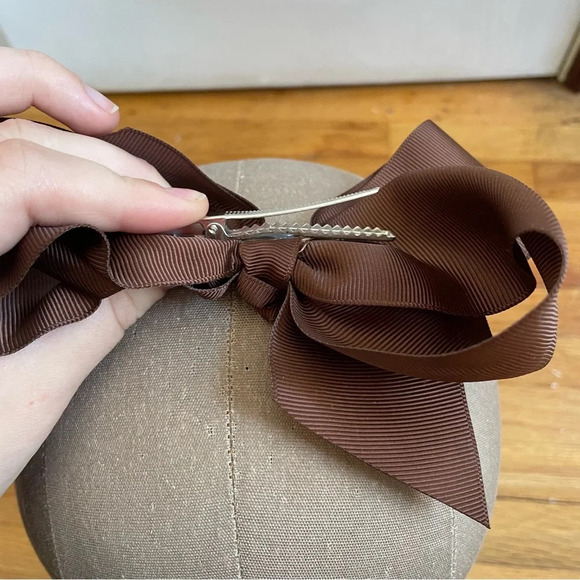4/$25 Brown Bow Hair Clip - Picture 5 of 6